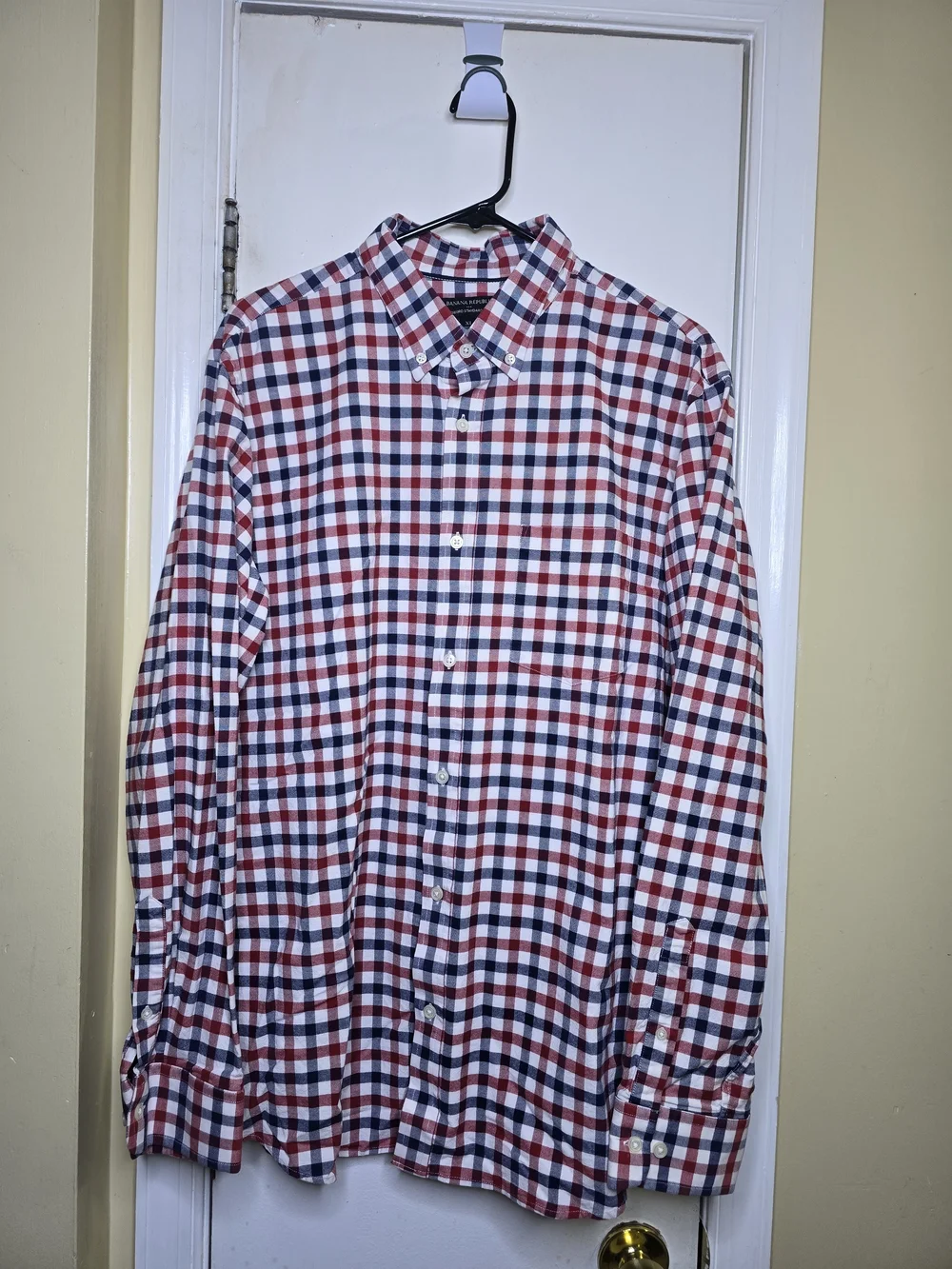 Banana Republic Red White & Blue Check Button-Down Shirt